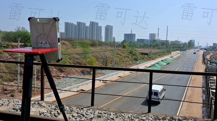 智能交通管理新突破：地面安防雷达技术如何提升交通效率与安全